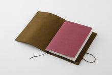 Load image into Gallery viewer, TRAVELER’S notebook/ PASSPORT size/ OLIVE
