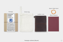Cargar imagen en el visor de la galería, TRAVELER’S notebook/ PASSPORT size/ BROWN
