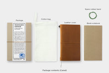 Załaduj obraz do przeglądarki galerii, Traveler's notebook/ Regular size/ CAMEL
