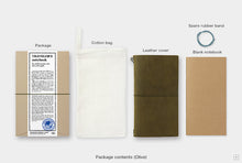 Załaduj obraz do przeglądarki galerii, Traveler's notebook/ Regular size/ OLIVE
